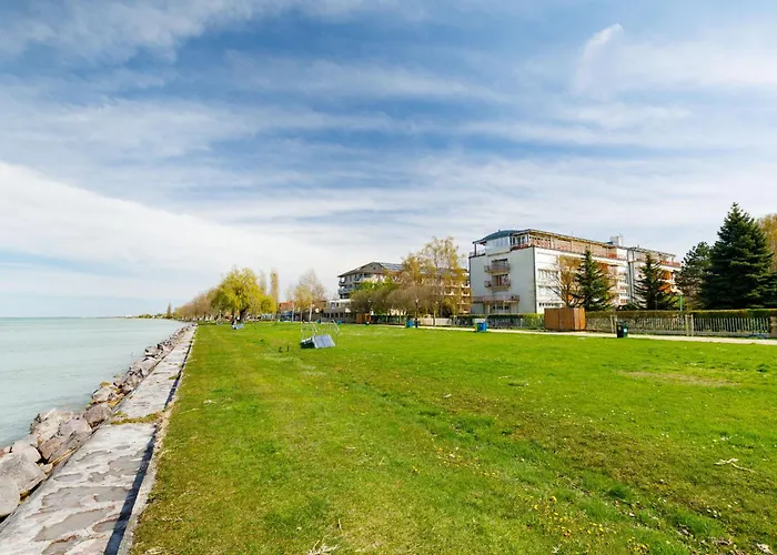 Zamia 1 By Interhome זמראדי