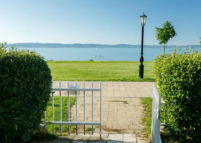 Zamia 1 By Interhome * זמראדי